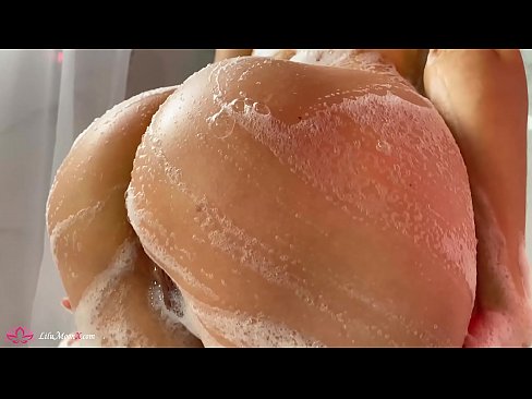 ❤️ Brunete masturbē makstiņu ar vibratoru līdz intensīvam orgasmam dušā ❤️❌ Porno pie mums lv.sexeey.ru